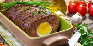 Polpettone di Natale ripieno uova sode - Ricettasprint.it