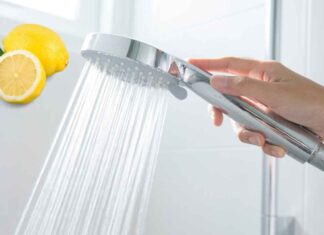 Pulire la doccia con il limone - RicettaSprint