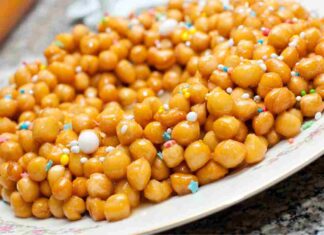 Struffoli napoletani la vera ricetta - Ricettasprint.it