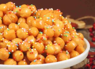 Il segreto degli struffoli napoletani perfetti è questo, la ricetta della nonna non fallisce mai Struffoli perfetti ricetta della nonna - Ricettasprint.it