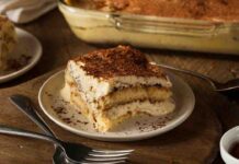 Tiramisù delle feste, dimenticati la classica versione, con questo fai il botto TIRAMISU' DELLE FESTE