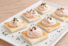 Tartine olè con salsa di tonno - RicettaSprint