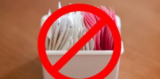 Nuova, brutta scoperta sui dolcificanti: ce n’è uno molto diffuso che danneggia fegato e reni Dolcificanti e segnale di divieto