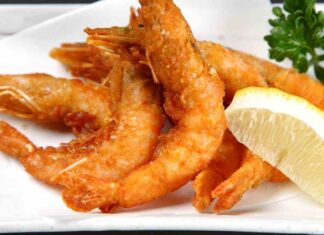 Questi gamberoni gratinati al forno fanno più scena dell’albero di Natale: alla Vigilia stendo tutti gamberoni gratinati al forno ricettasprint