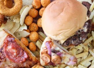 Il killer silenzioso nella dispensa, la dieta che ci sta rendendo più malati e nessuno ce lo dice Alimenti ultra processati vari