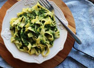 pasta pesto di bietole