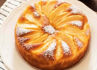 Torta di mele ed arancia umida e soffice, ogni fetta è un assaggio di paradiso: ricetta facilissima torta di mele arancia umida ricettasprint