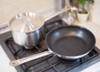 Come pulire acciaio in cucina - RicettaSprint