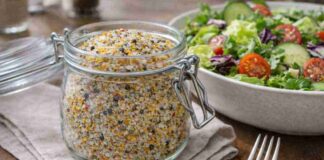 Condimento orange, lo metto sulle insalate e anche sulla carne o sul pesce, lo preparo e dura più di un mese Condimento orange - RicettaSprint