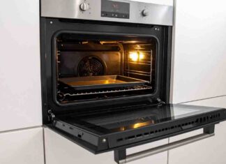 Griglia del forno come pulirla - RicettaSprint