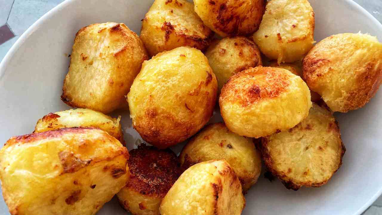 Patate al forno ma con il burro- RicettaSprint