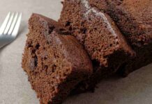 Torta al cioccolato leggerissima - RicettaSprint