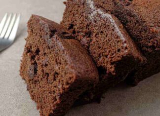 Torta al cioccolato leggerissima - RicettaSprint