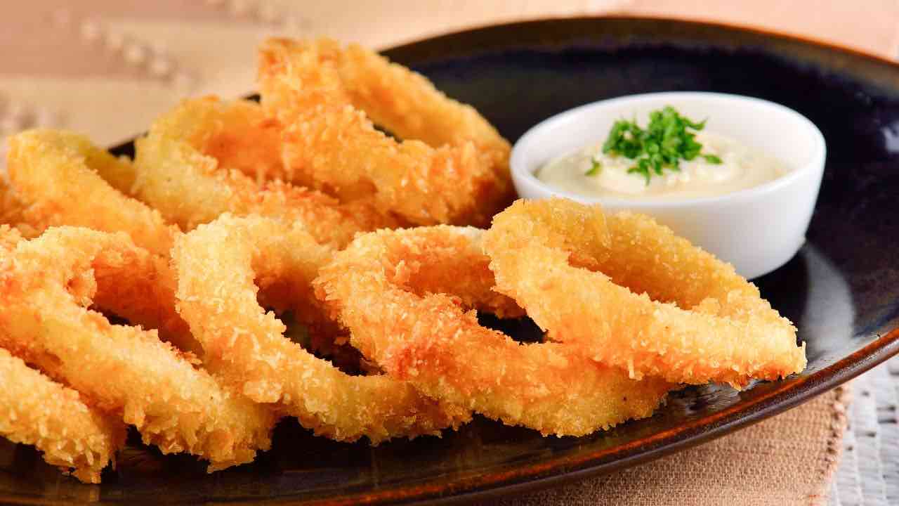 calamari in friggitrice ad aria