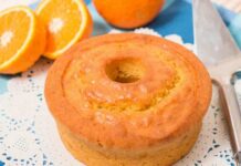 La merenda della nonna con un carico di vitamina C ciambellone all'arancia