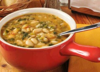 La minestra di fagioli con i decorticati, ancora più buona e più digeribile fagioli decorticati