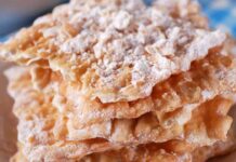 Chiacchiere di carnevale non fritte, ma sono altrettanto friabili e buone da perdere la testa frappe al forno