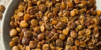 Lenticchie arrostite come non le hai mai mangiate, al posto delle patatine mangia queste vicino al drink lenticchie arrostite