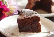 Maxi soufflé al cioccolato, quando ci vuole ci vuole, non c’è dessert che tenga maxi soufflè al cioccolato