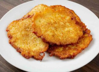 Pancake di patate alla sera, svolti la cena per tutti con meno di 10 euro