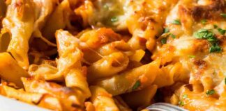 Pasta al forno della befana: ci metto tutto quello che c’è nel frigo e la preparo in un attimo. pasta della befana