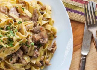 Le fettuccine alla boscaiola modificate, manca un ingrediente ma sono favolose lo stesso salsiccia e funghi