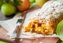 Faccio uno strudel senza pasta sfoglia, non compro nulla e riciclo la frutta marcia strudel di frolla