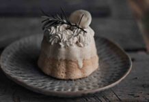 Tortino al cioccolato bianco nel microonde pronto in soli 5 minuti, che fai non lo provi subito tortino al cioccolato bianco