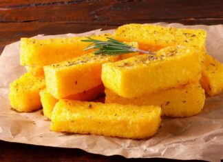 Bastoncini di polenta - RicettaSprint
