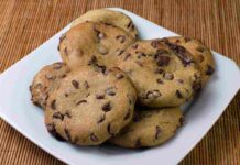 Biscotti con gocce di cioccolato senza vaniglia - RicettaSprint