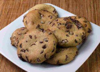 Biscotti con gocce di cioccolato senza vaniglia - RicettaSprint