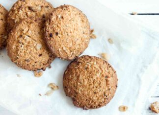 Biscotti senza farina all'avena - RicettaSprint