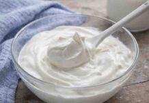 Crema di latte leggerissima, il dessert perfetto prima di andare a dormire