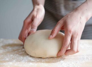 Ingrediente che non deve mai mancare negli impasti dolci - RicettaSprint