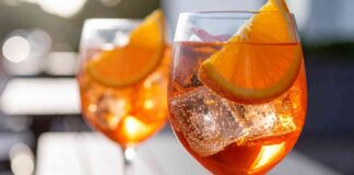 L’arte dell’Aperol Spritz per renderlo perfetto: è sempre una questione di bilanciamento L'arte dell'Aperol Spritz - RicettaSprint
