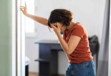 Mal di testa e capogiri continui da non darti pace insieme alle vertigini, è tutta colpa di quello che mangi Nausea e vertigini perché - RicettaSprint