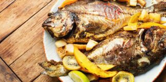 Oggi ho preso una bella orata dal pescivendolo, l’ho fatta al forno con i pomodorini! Orata al forno - RicettaSprint