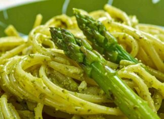 Pasta con pesto di asparagi - RicettaSprint