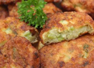 Frittelle salate di zucchine, per la cena di stasera zero sbatti frittelle di zucchine