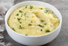 Purè senza grumi, così come lo fanno anche gli chef Purè senza grumi - RicettaSprint