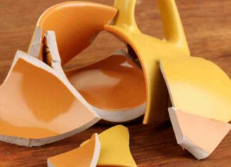 Tazze rotte dove si buttano i cocci - RicettaSprint