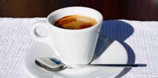 Tazzina di caffè attacca livelli di cortisolo - RicettaSprint