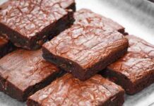 Torta al cioccolato con 2 soli ingredienti - RicettaSprint