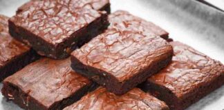 Torta al cioccolato con 2 soli ingredienti - RicettaSprint