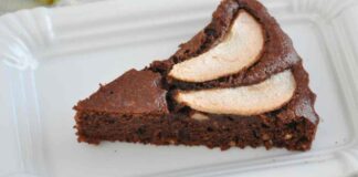 Torta cioccolato e pere - RicettaSprint