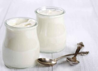 Yogurt scaduto come usarlo - RicettaSprint