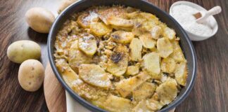 Riso patate e cozze: come lo porti in tavola sparisce, fai la dose doppia! riso patate e cozze