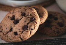 La farina di ceci è quella che cambia tutto, ci faccio anche i biscotti Biscotti con meno di 30 kcal - RicettaSprint