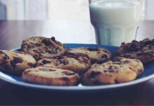 Biscotti morbidi allo yogurt, li faccio sempre la sera per il giorno dopo Biscotti con yogurt - RicettaSprint