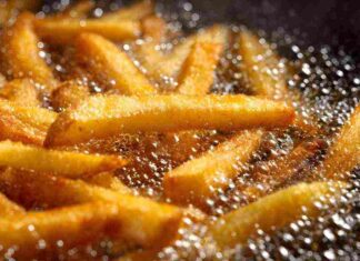 Filtrare l'olio di frittura - RicettaSprint